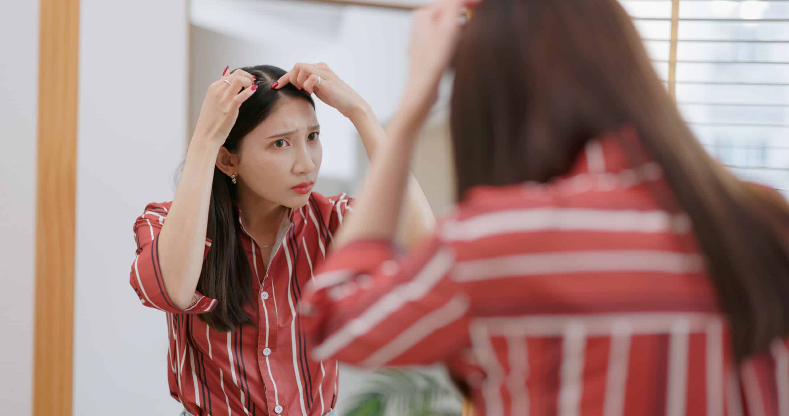 Asia businesswoman worry hair loss